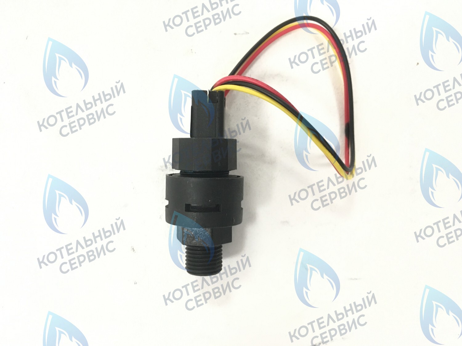 30290 Датчик давления 8924-06.052 в Оренбурге	