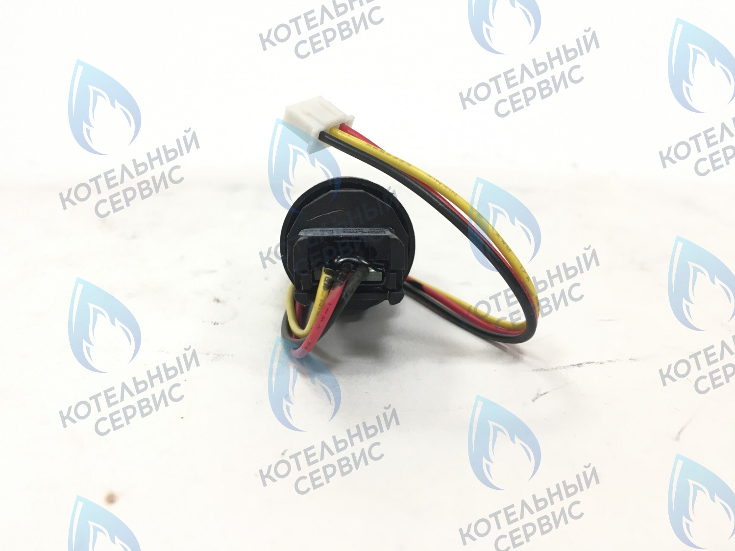 30290 Датчик давления 8924-06.052 в Оренбурге	