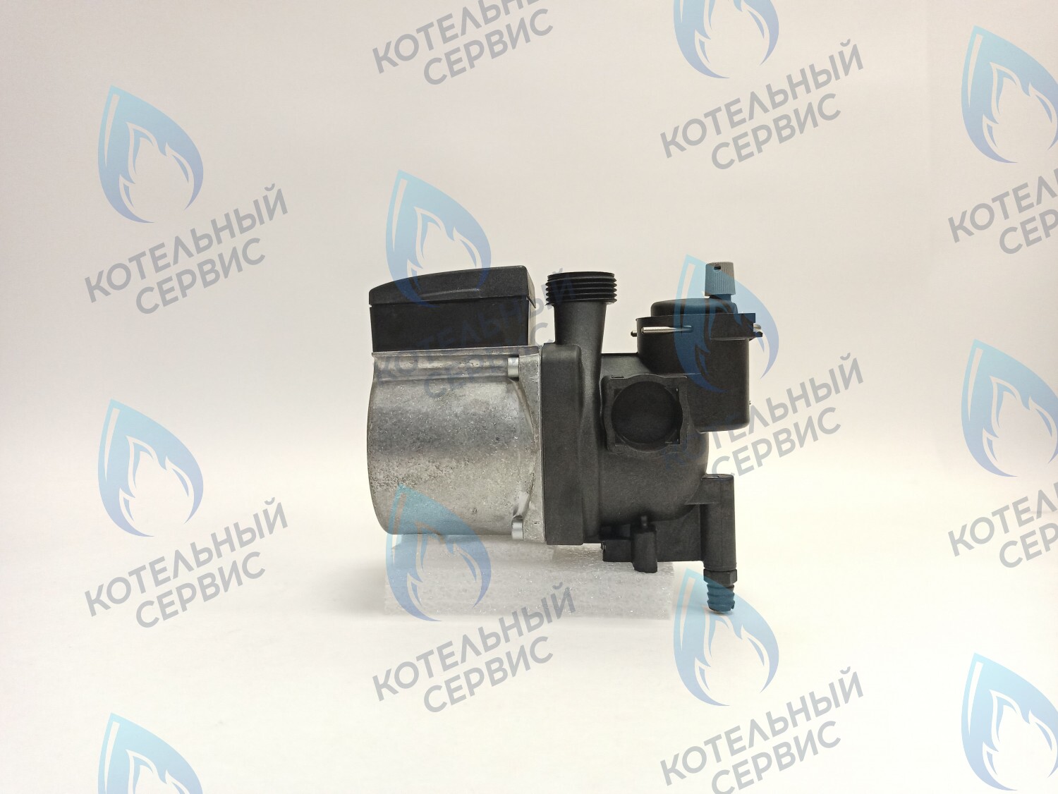 AA10010005 Насос GRUNDFOS UPS15-60 AOKR ELECTROLUX Hi-Tech 32 Fi в Оренбурге	