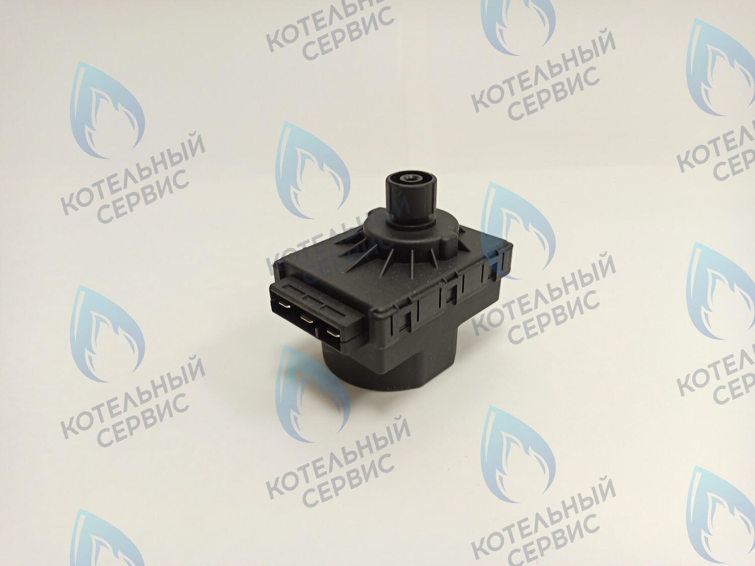 GM001-05 Сервопривод (мотор) трехходового клапана универсальный 7,5мм 220/240v (С) FERROLI, PROTHERM, VIESSMANN, ALPENHOFF, ALPHATHERM, ELECTROLUX, ROC, ELSOTHERM, OASIS, POLYKRAFT, HAIER, CHAFFOTEAUX, ARISTON, MIZUDO, ITALTHERM, THERMEX в Оренбурге	