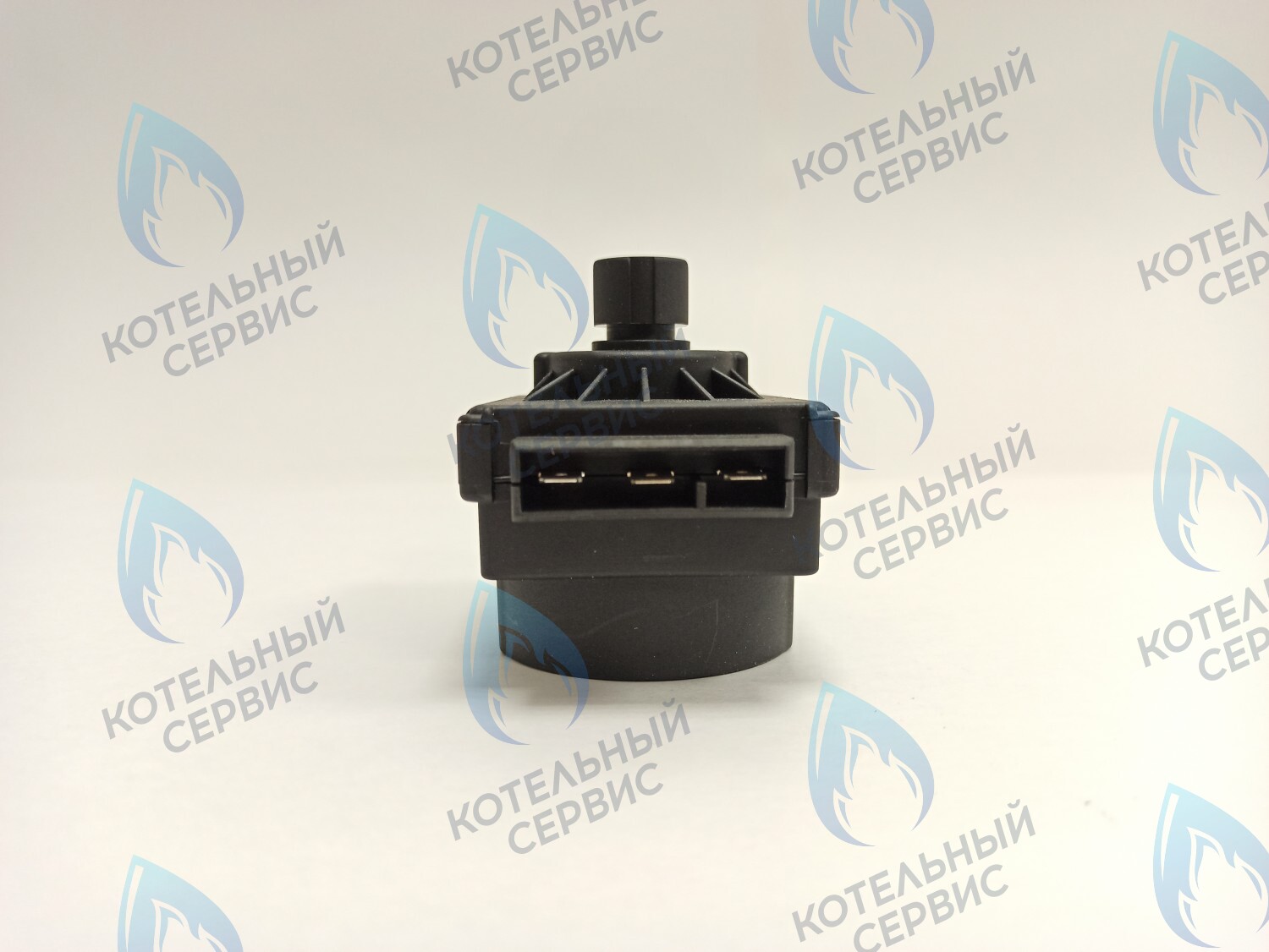 GM001-05 Сервопривод (мотор) трехходового клапана универсальный 7,5мм 220/240v (С) FERROLI, PROTHERM, VIESSMANN, ALPENHOFF, ALPHATHERM, ELECTROLUX, ROC, ELSOTHERM, OASIS, POLYKRAFT, HAIER, CHAFFOTEAUX, ARISTON, MIZUDO, ITALTHERM, THERMEX в Оренбурге	