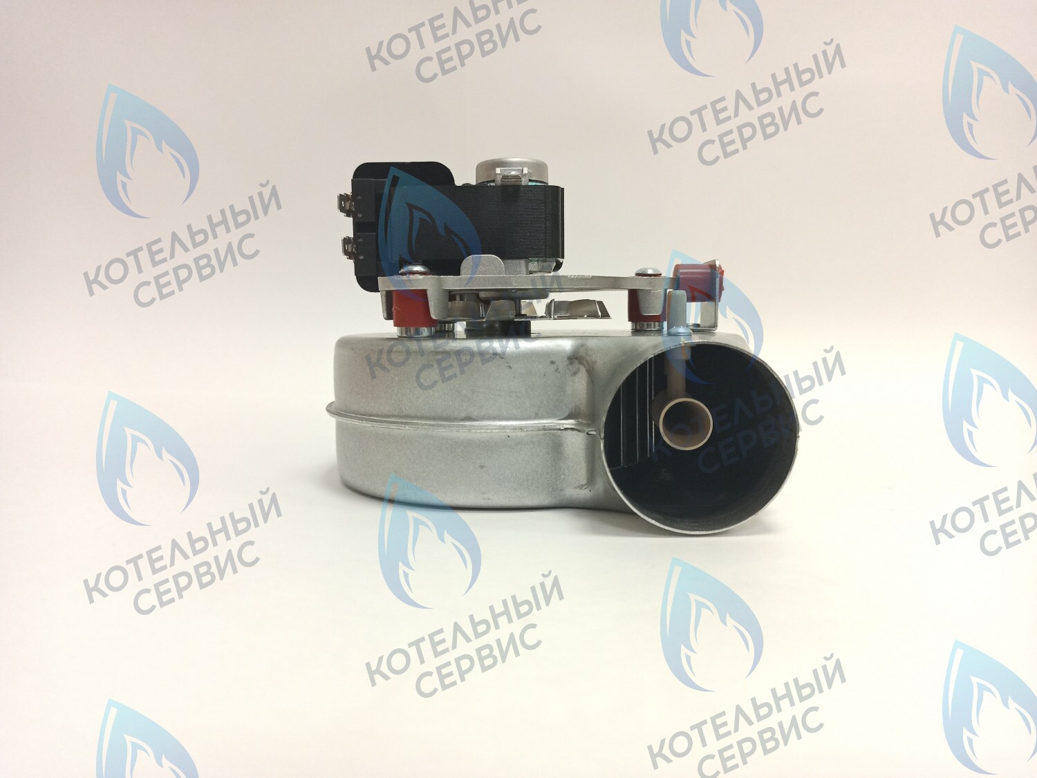 90261480 Вентилятор дымоудаления 42w FERROLI в Оренбурге	