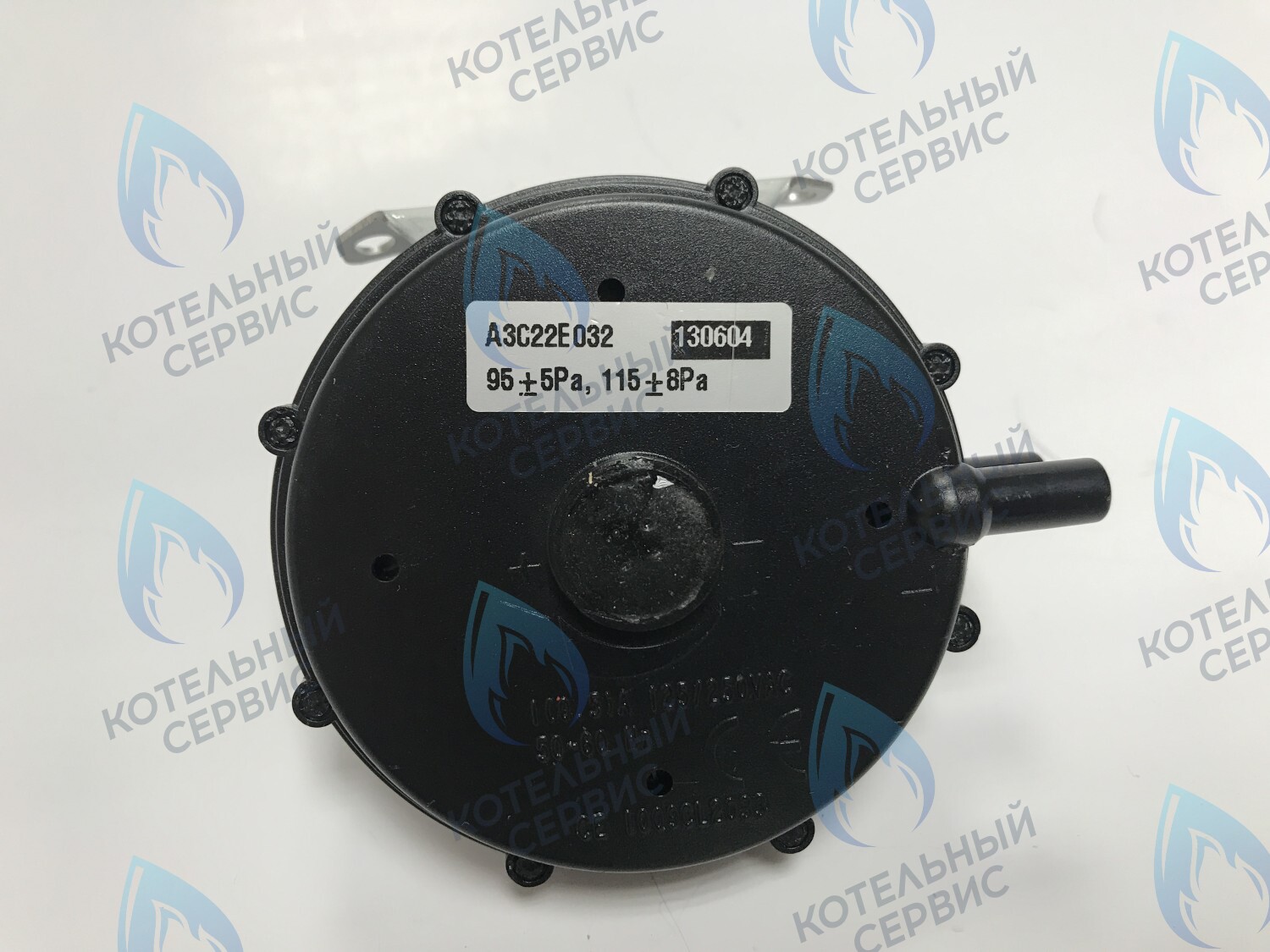 39817510 Реле давления воздуха (маностат)  (46160130, 398608700, 36402050, 398608701) FERROLI в Оренбурге	