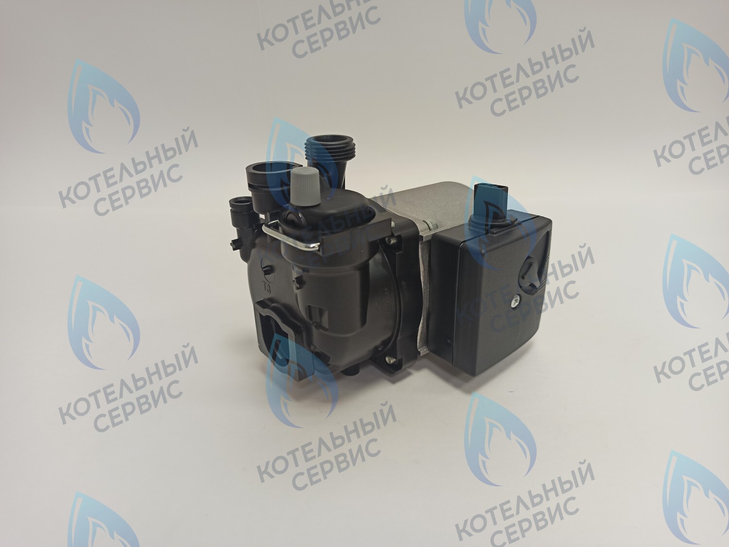 PMB60AW50-GR75BB-Комп Насос циркуляционный GRUNDFOS 15-50 BOSCH WBN2000/WBN6000, BUDERUS U072 (87186481810) в Оренбурге	