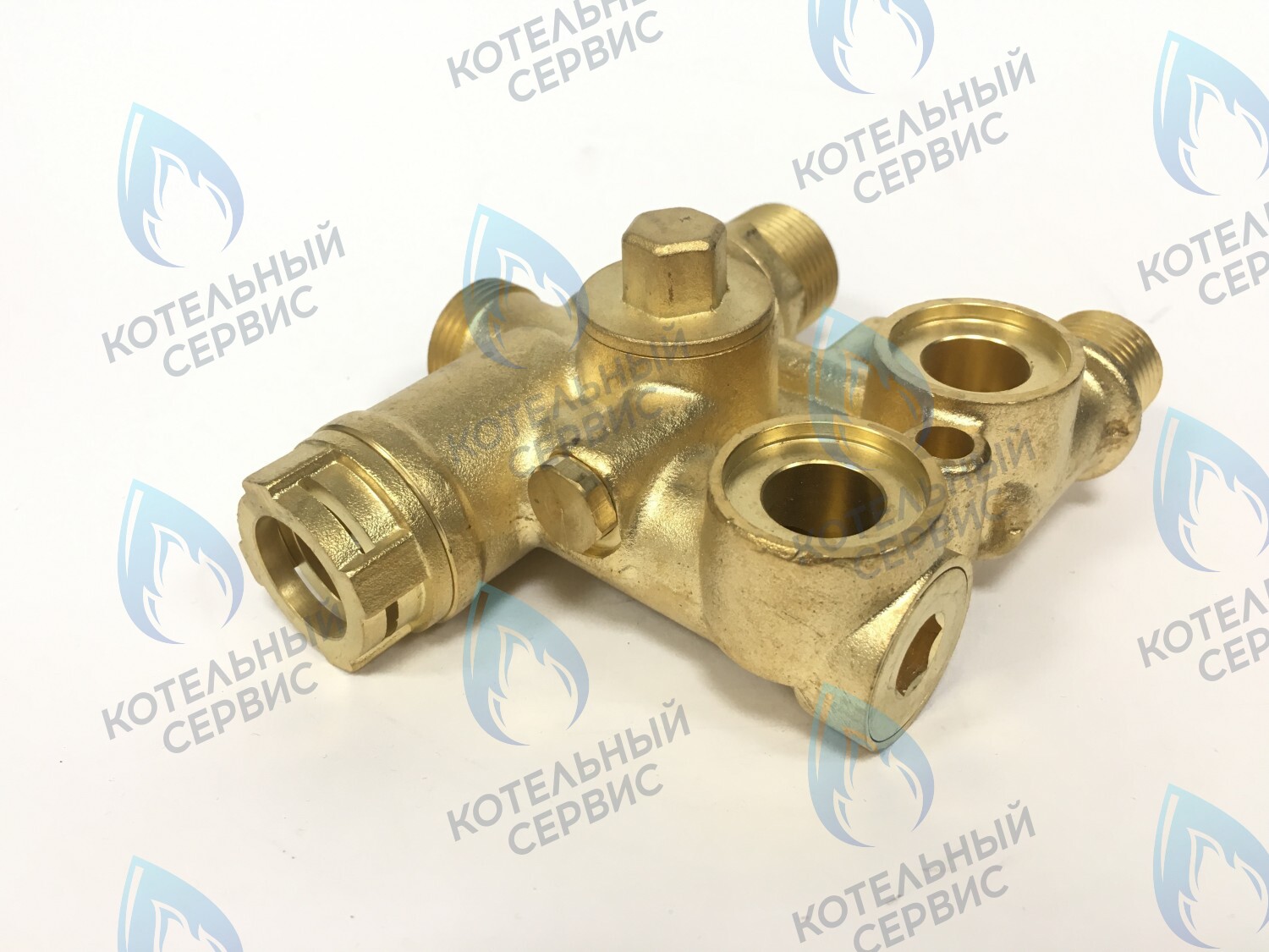 03-4019-01 Клапан трехходовой GAZECO 18 C2/T2. 24 C2/T2 Исполнение 1 (120) (до 07.2014) в Оренбурге	