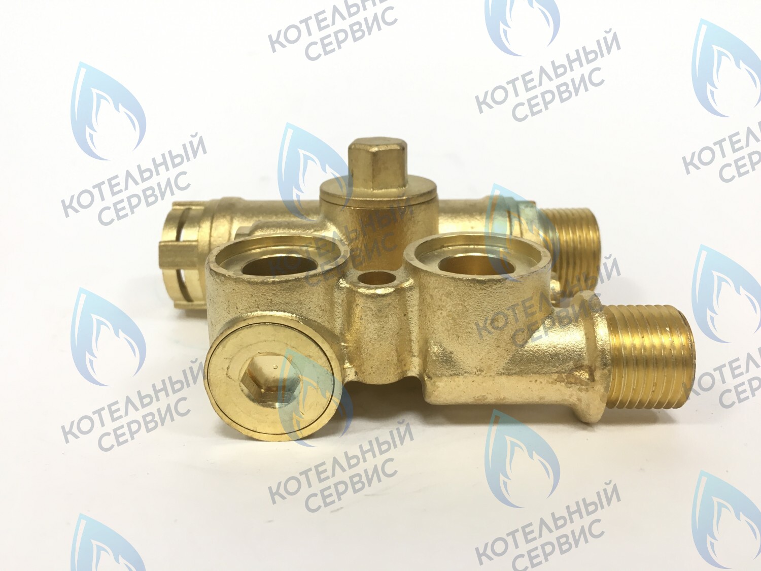 03-4019-01 Клапан трехходовой GAZECO 18 C2/T2. 24 C2/T2 Исполнение 1 (120) (до 07.2014) в Оренбурге	