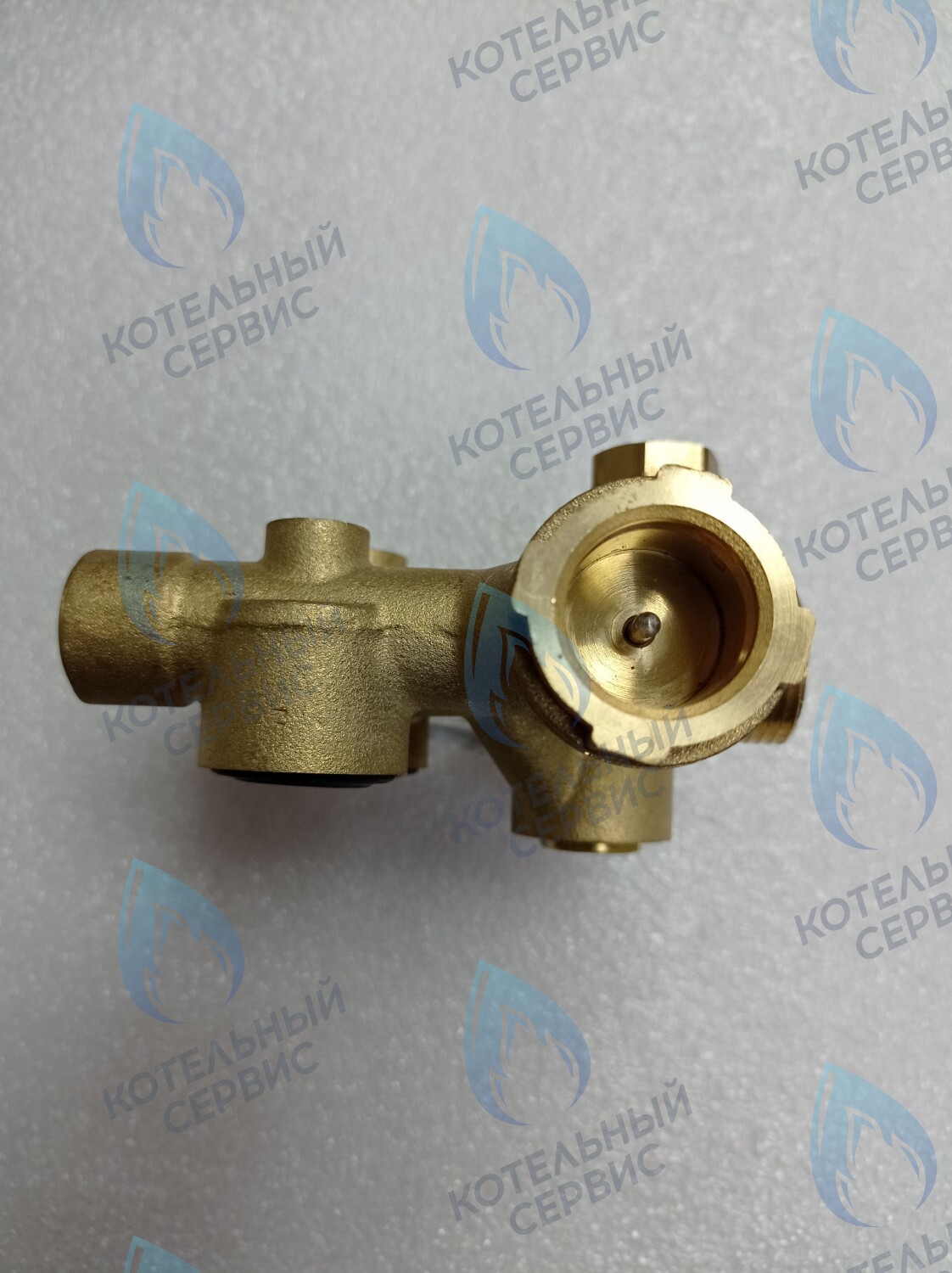 03-4019-02_Новый Клапан трехходовой (новый, шток 81,5мм) GAZECO 18 C2/T2, 24 C2/T2 Исполнение 2 (123) (после 07.14 г. до 05.16 г) в Оренбурге	