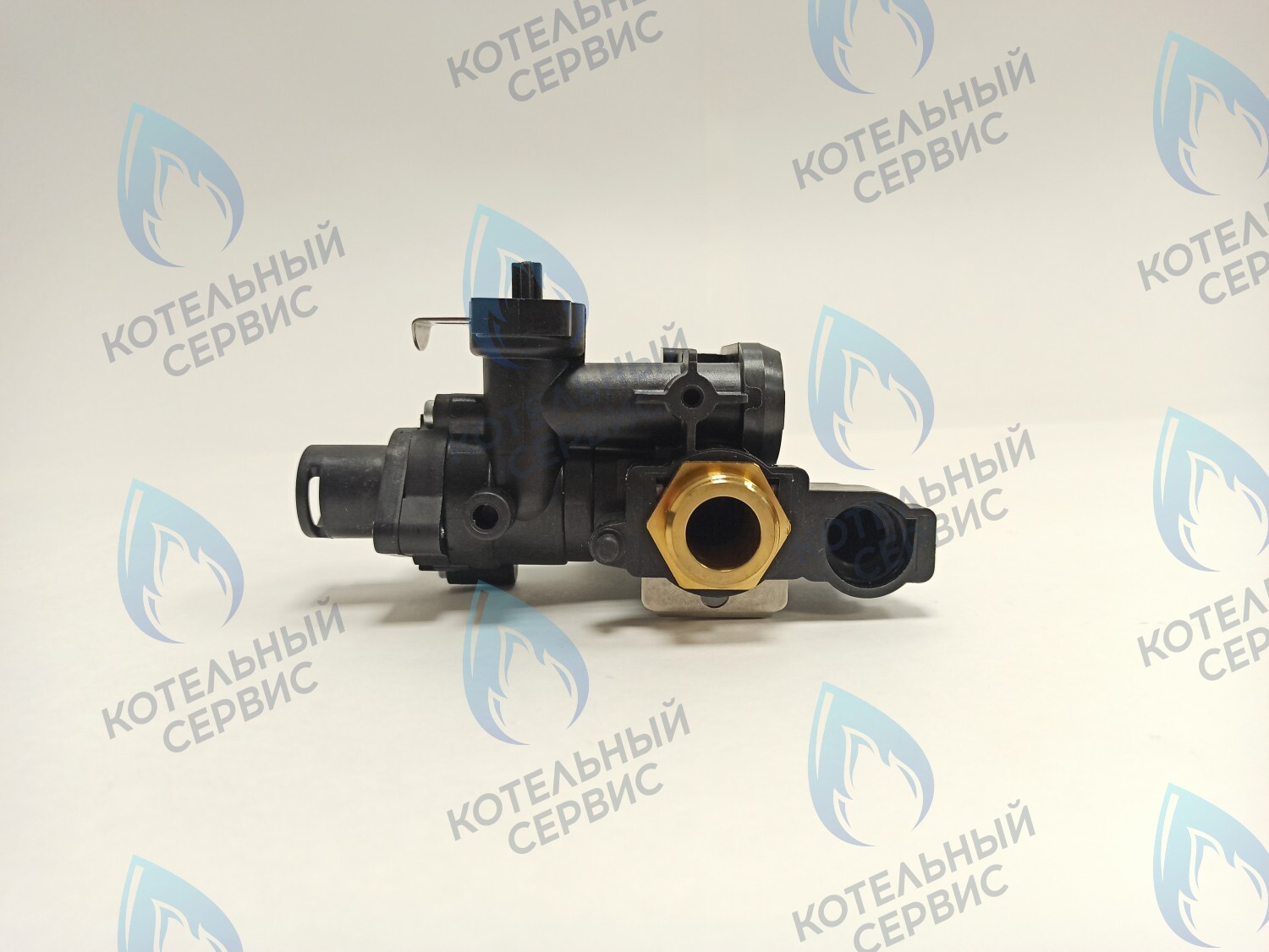 39842111 Клапан трехходовой KIT VALV.3VIE 230V (36902940) FERROLI в Оренбурге	