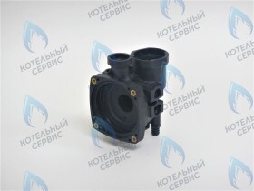 Улитка циркуляционного насоса (отверстие сзади, два справа сбоку) FERROLI под насос GRUNDFOS (G30CCW) (без воздухоотводчика)