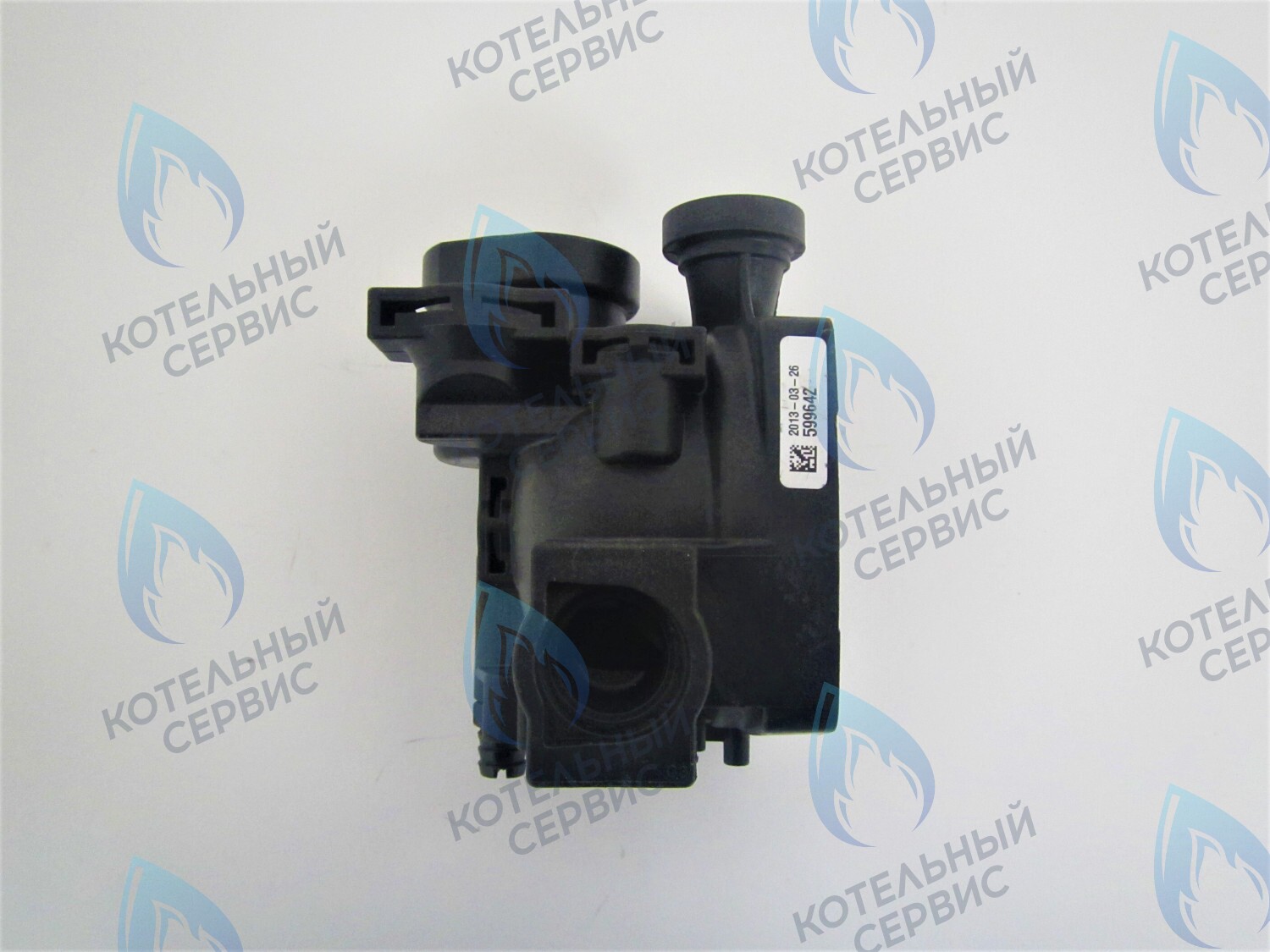 PMF01BG-NA Улитка циркуляционного насоса (отверстие сзади, два справа сбоку) FERROLI под насос GRUNDFOS (G30CCW) (без воздухоотводчика) в Оренбурге	