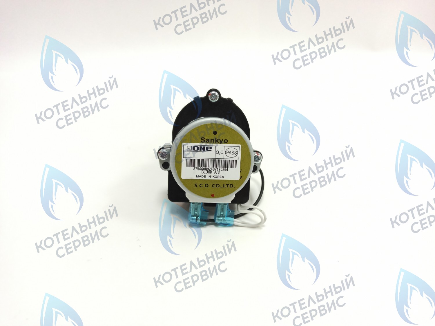 30013136A Трехходовой клапан Navien Deluxe C/E 13-40k в Оренбурге	