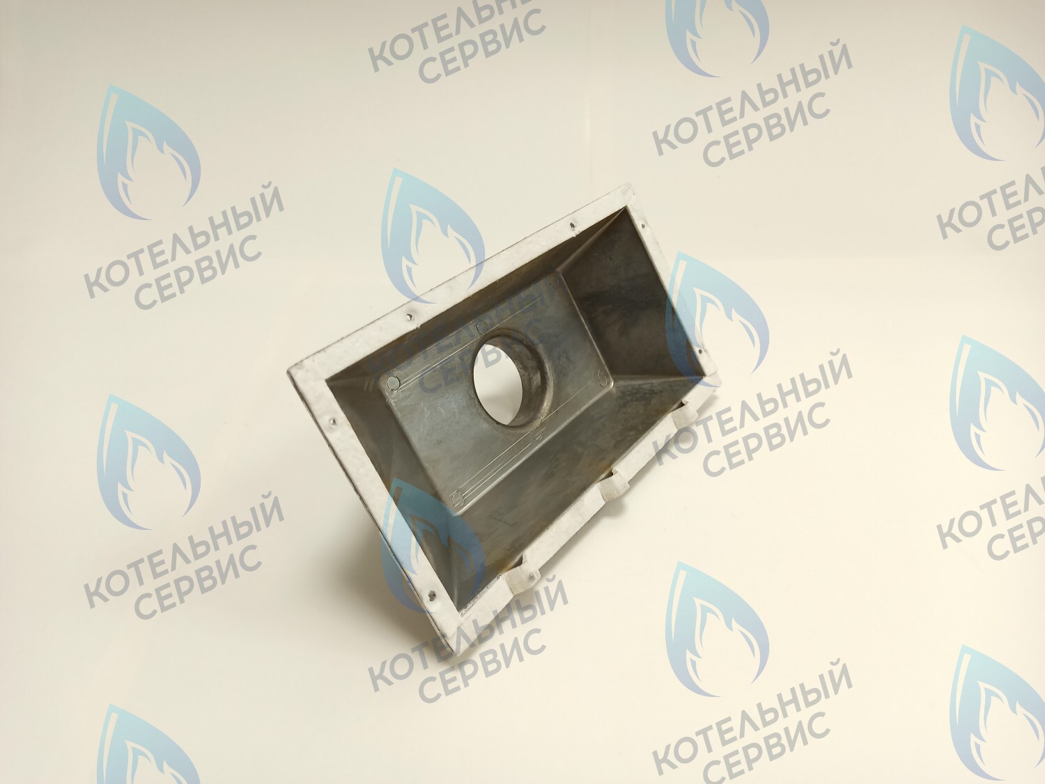 3050075 Коллектор отработанных газов 29,1кВт-40,7кВт CELTIC в Оренбурге	