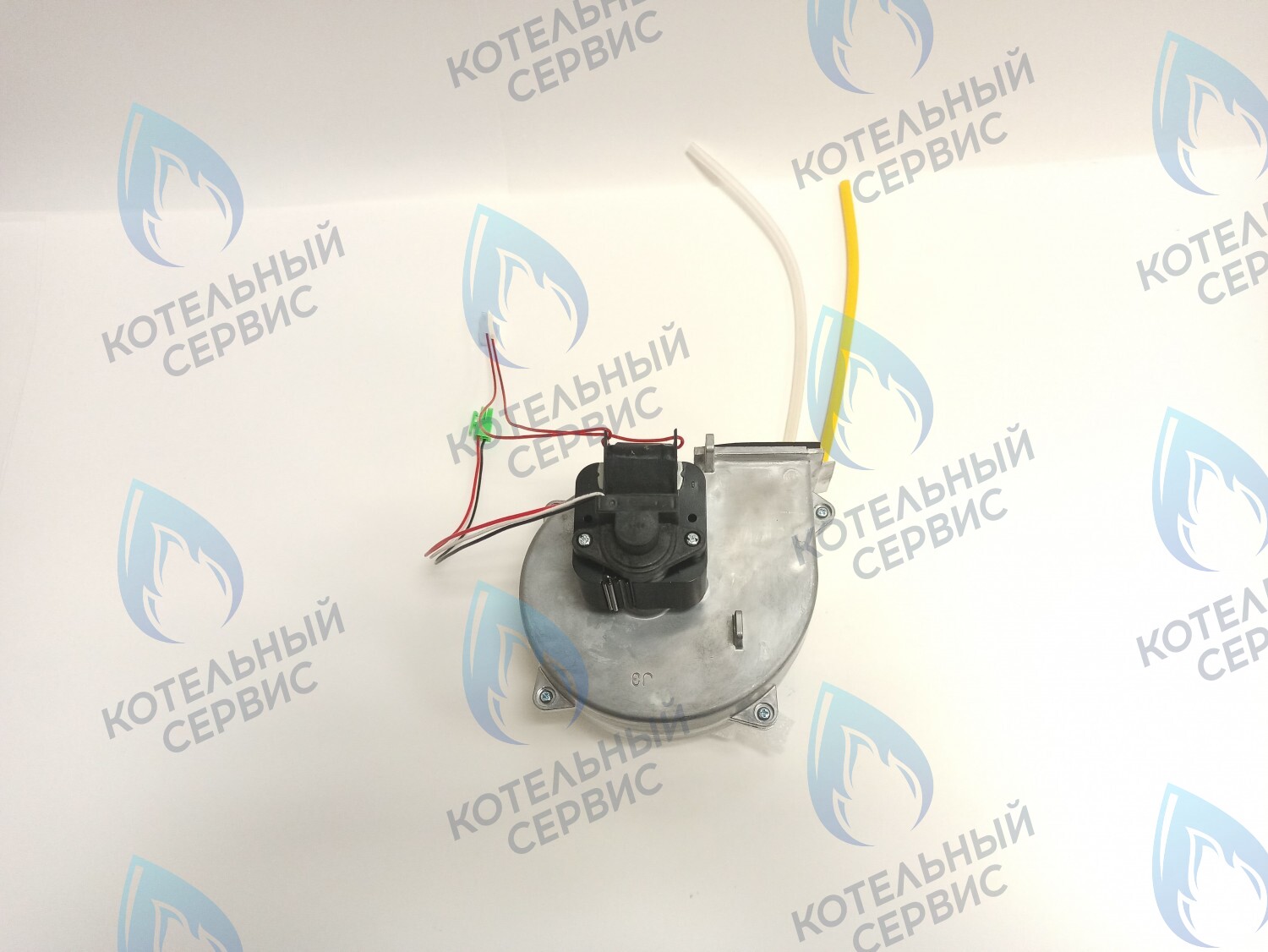 30005562C Вентилятор Navien Ace 30-35K, Ace Coaxial 13-30K (PAFA4A07001_001) в Оренбурге	