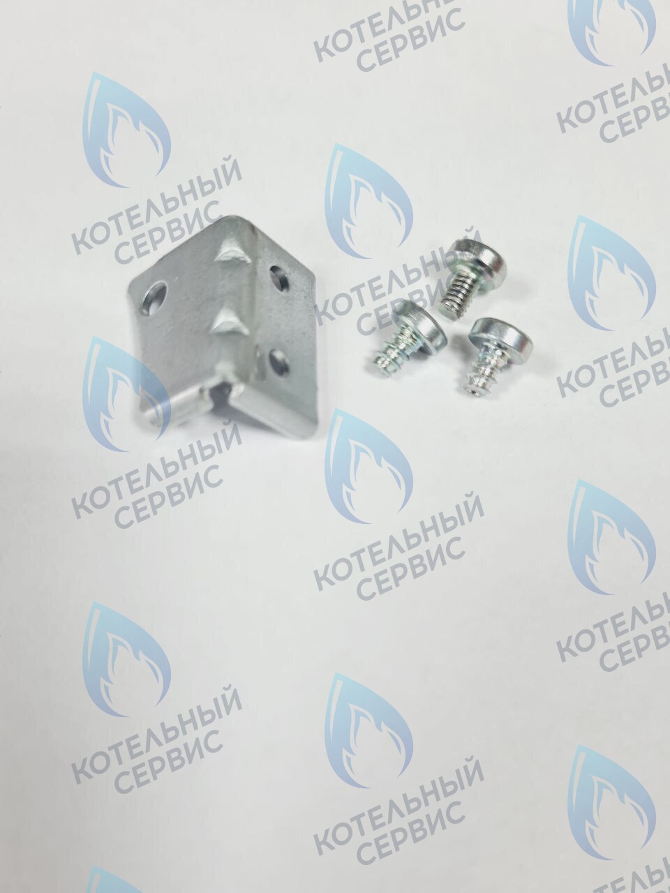 30033137A Металлический крепежный кронштейн  для замены нового насоса Шинху на существующий Фиксирующая скоба (1EA), болт (M4, 1EA), винт (4×6, 2EA) для Deluxe S/ONE, NCB 700 (необходим при замене 30033192A на 30020779B) в Оренбурге	