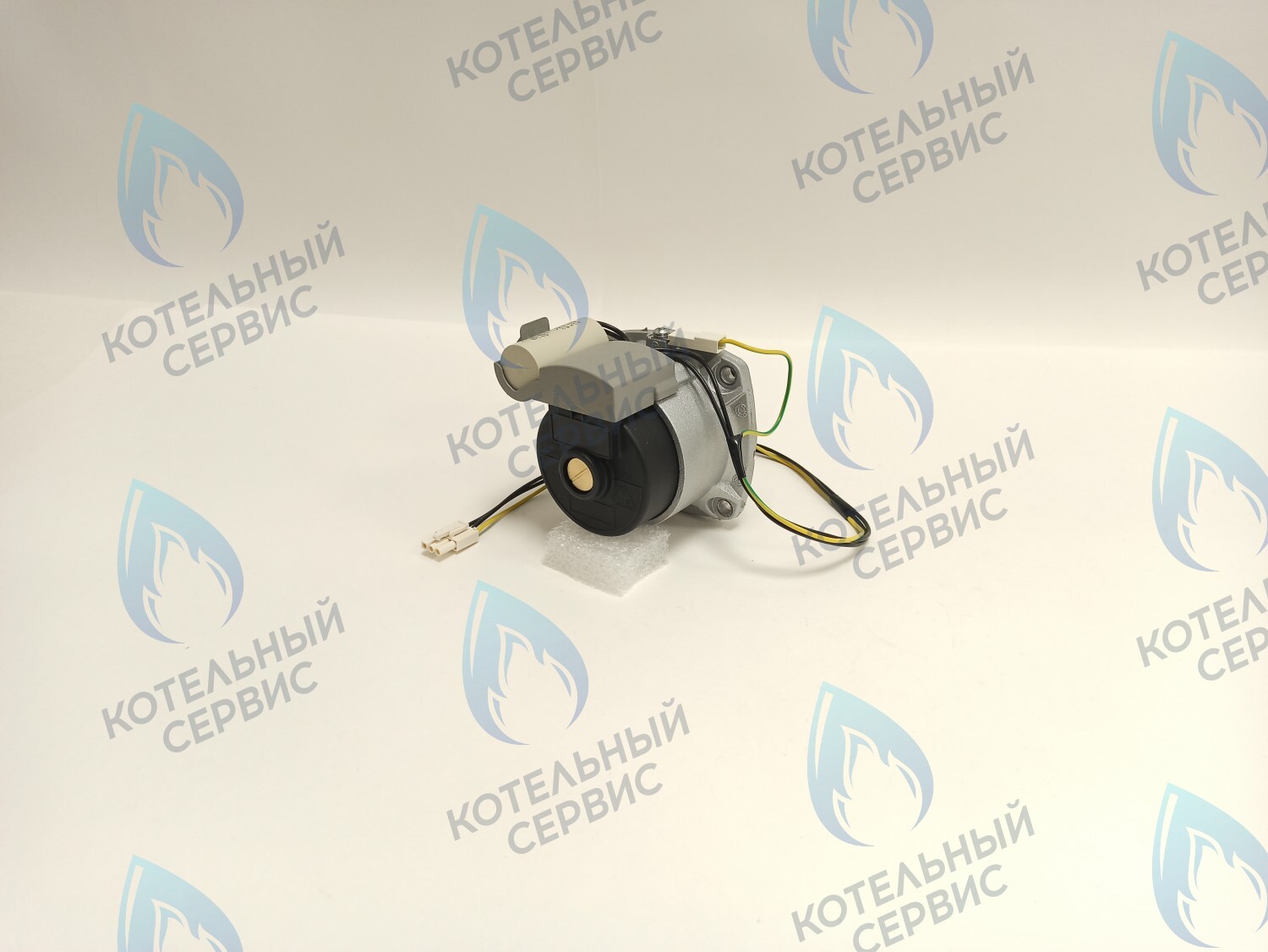 PH-W21CW50-WA82-Комп Двигатель насоса (черный пластик) (без улитки, с терминалом) (12/5, 15/5) аналог WILO 82w INTMSL15/5 HE-1 (21мм по часовой) в Оренбурге	