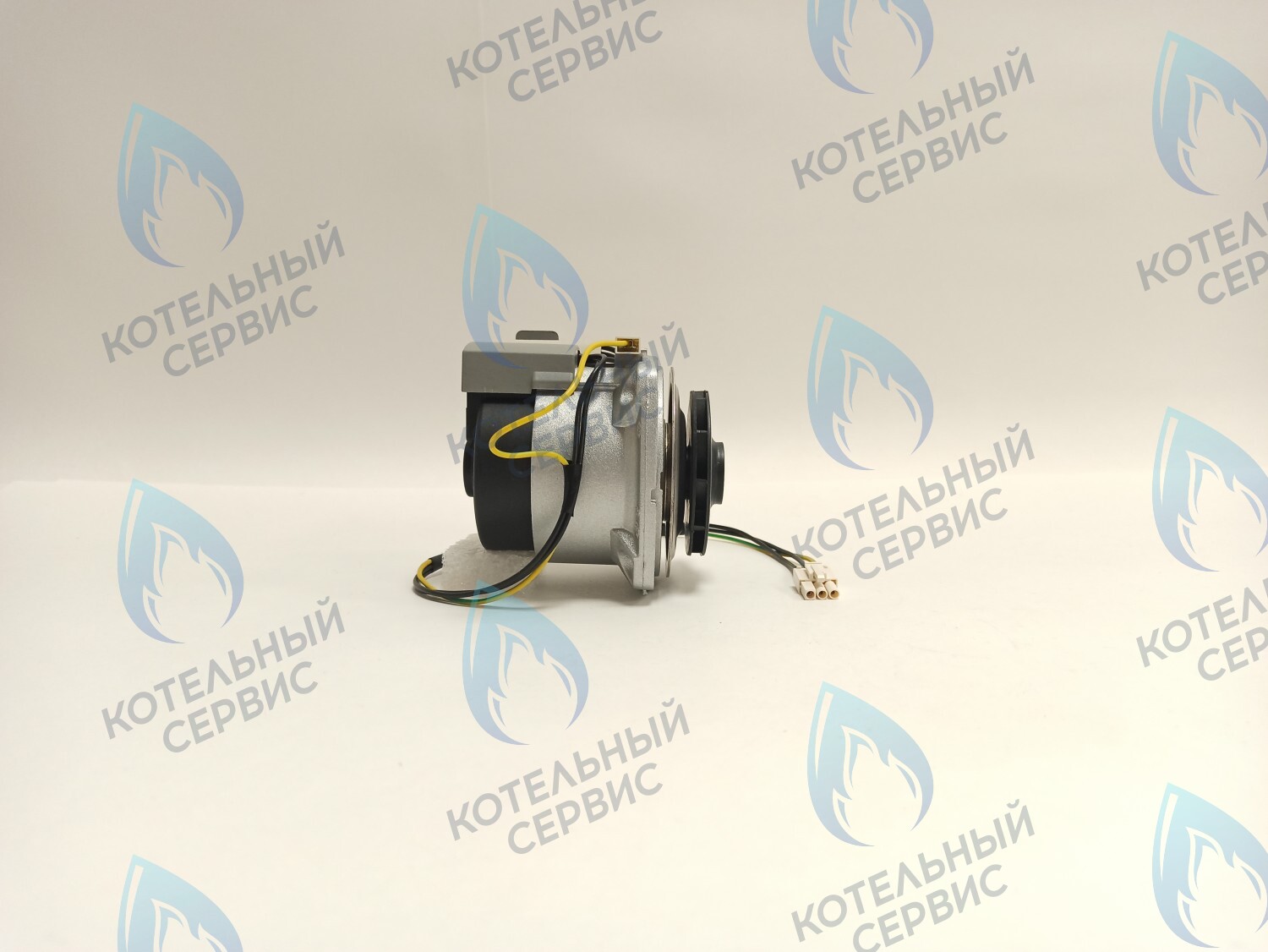 PH-W21CW50-WA82-Комп Двигатель насоса (черный пластик) (без улитки, с терминалом) (12/5, 15/5) аналог WILO 82w INTMSL15/5 HE-1 (21мм по часовой) в Оренбурге	