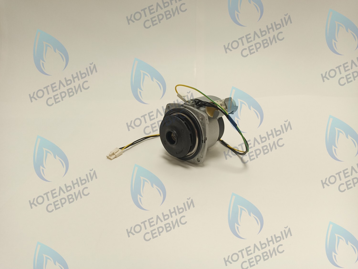 PH-W21CW50-WA82-Комп Двигатель насоса (черный пластик) (без улитки, с терминалом) (12/5, 15/5) аналог WILO 82w INTMSL15/5 HE-1 (21мм по часовой) в Оренбурге	