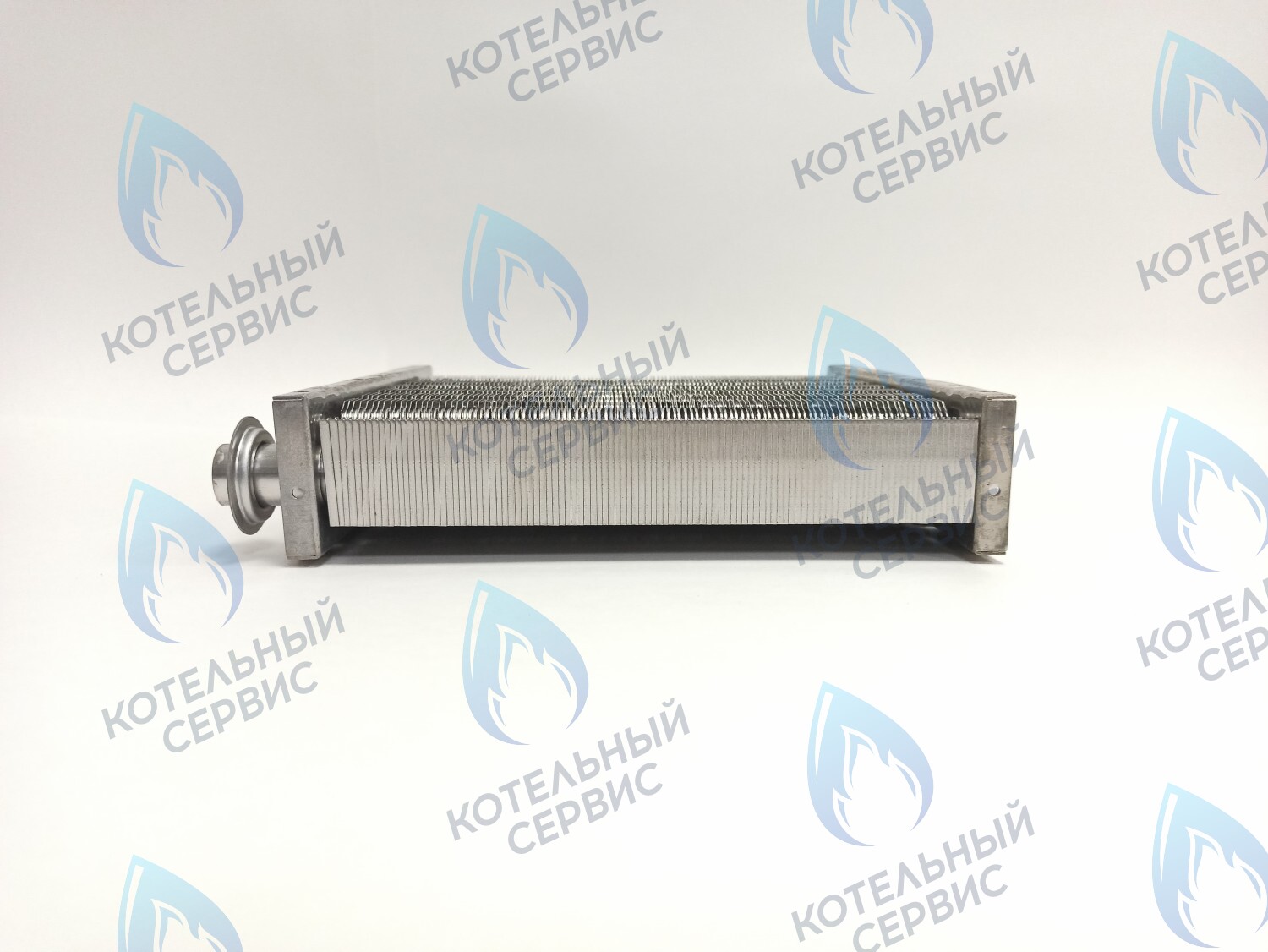 EM052-195 Теплообменник основной (первичный) Navien (с белыми прокладками в комплекте) Deluxe Е 10-24K. в Оренбурге	