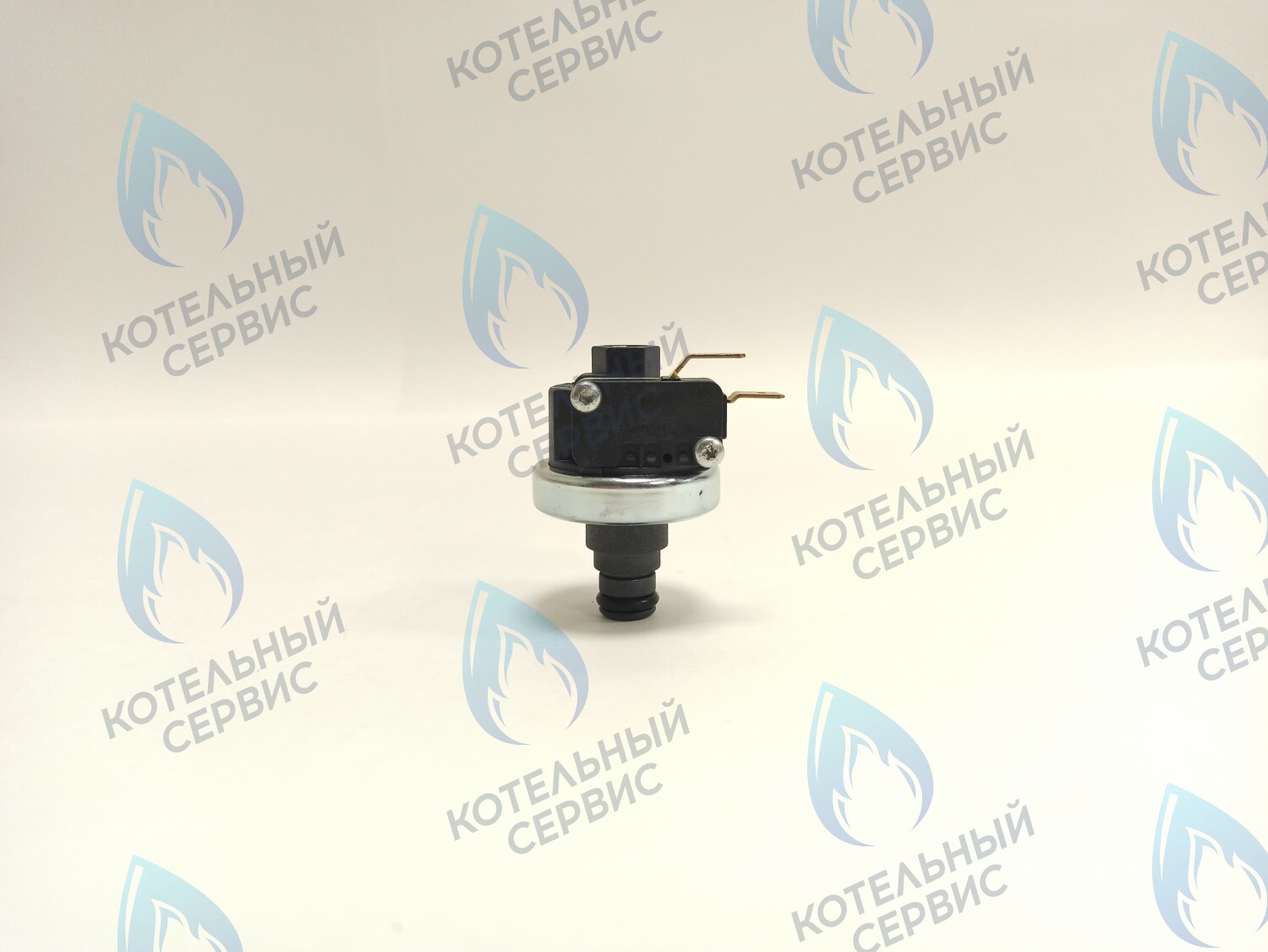 39404710 Датчик давления воды FERROLI в Оренбурге	