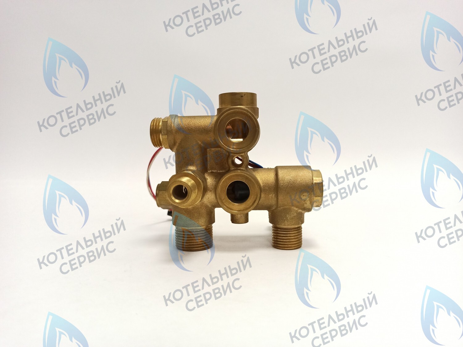 CB11030055 Блок гидравлический выходной 32кВт ELECTROLUX в Оренбурге	