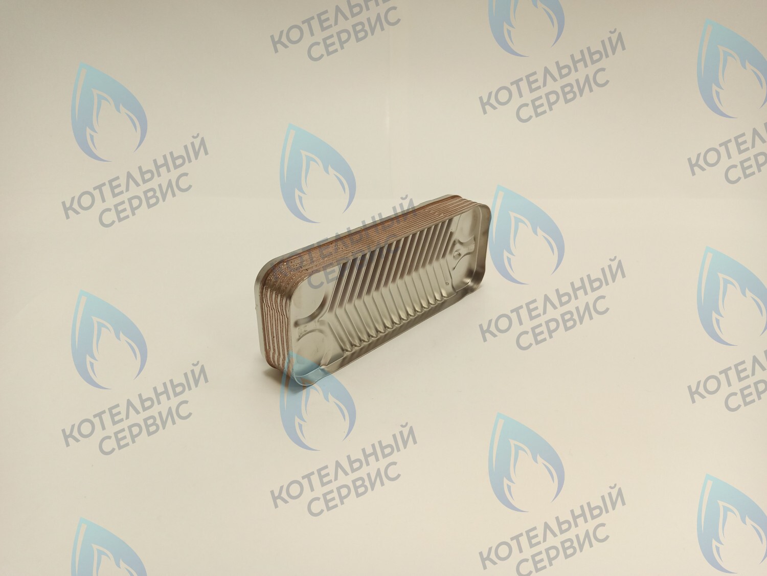 HE008B Теплообменник ГВС 12 пластин FEDERICA BUGATTI Varme 12-24кВт в Оренбурге	